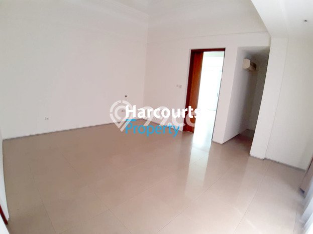 Disewakan Rumah Modern di Menteng Harga Rp 950 Juta/ Tahun Disewakan Rumah Modern di Menteng Harga Rp 950 Juta/ Tahun