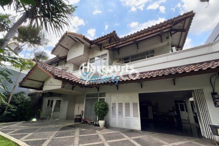 Dijual Hunian Mewah dengan Fasilitas Sekitar Lengkap di Kebayoran Baru, Jakarta Selatan Dijual Hunian Mewah dengan Fasilitas Sekitar Lengkap di Kebayoran Baru, Jakarta Selatan