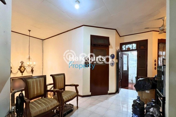 Rumah Eksklusif Siap Huni LT 208m2 di Kebayoran Baru, Jakarta Selatan Rumah Eksklusif Siap Huni LT 208m2 di Kebayoran Baru, Jakarta Selatan