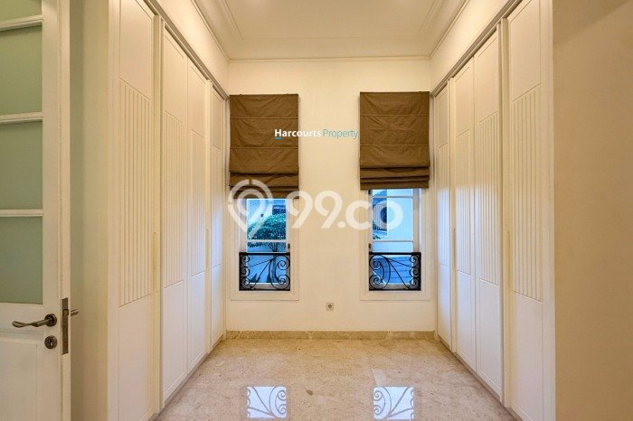 For Sale! Luxury House LT 517m2 Desain Modern di Kemang For Sale! Luxury House LT 517m2 Desain Modern di Kemang