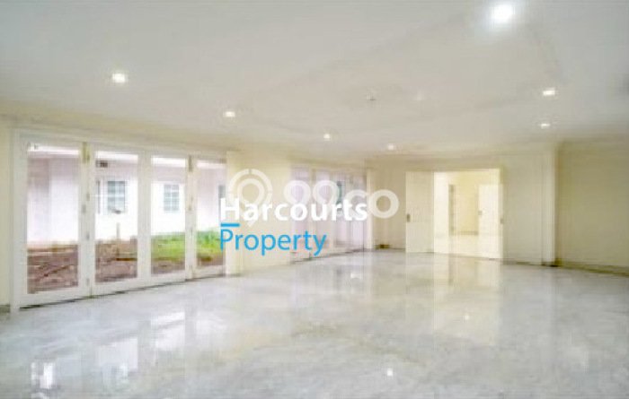 Sewa Rumah Modern di Menteng Siap Huni dan Strategis Sewa Rumah Modern di Menteng Siap Huni dan Strategis