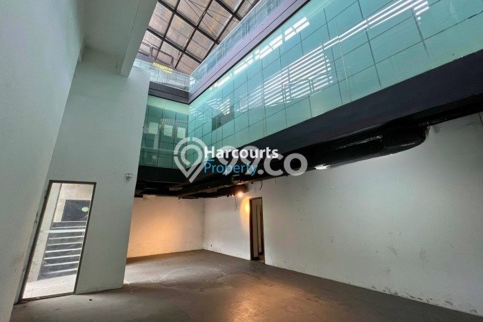 Paling Diincar! Komersial Dijual di Kemang Harga Kompetitif Paling Diincar! Komersial Dijual di Kemang Harga Kompetitif