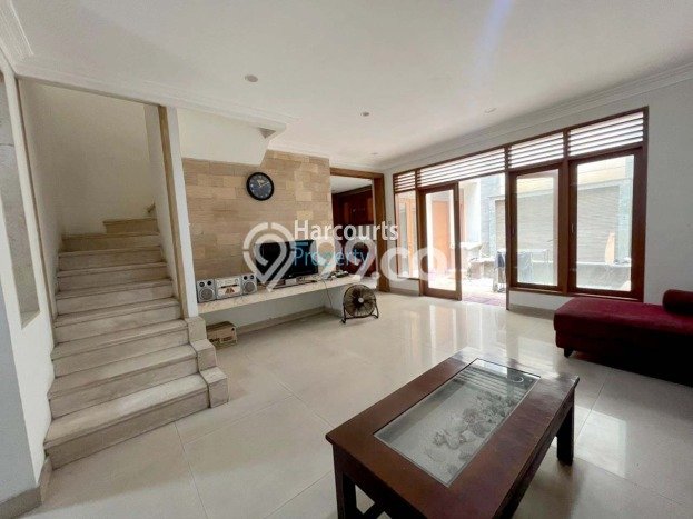 Siap Huni Rumah Mewah 4 Kamar di Kebayoran Baru Dekat ke Mana Saja Siap Huni Rumah Mewah 4 Kamar di Kebayoran Baru Dekat ke Mana Saja