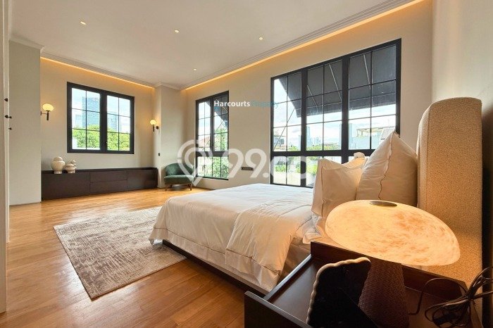 Dijual Rumah Luas Megah Dengan View Cantik di Senopati, Jakarta Selatan Dijual Rumah Luas Megah Dengan View Cantik di Senopati, Jakarta Selatan