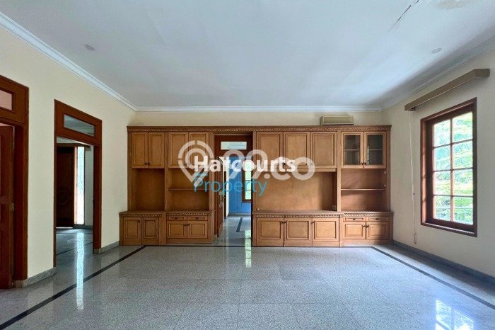 Jual Rumah Luas Elegan Dengan View Eksklusif di Wijaya, Jakarta Selatan Jual Rumah Luas Elegan Dengan View Eksklusif di Wijaya, Jakarta Selatan