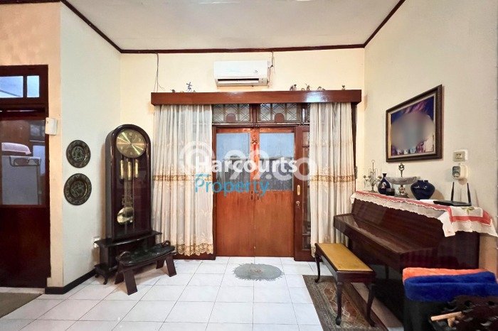 Rumah Eksklusif Siap Huni LT 208m2 di Kebayoran Baru, Jakarta Selatan Rumah Eksklusif Siap Huni LT 208m2 di Kebayoran Baru, Jakarta Selatan
