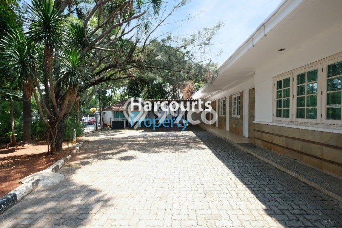 Sewa Rumah Modern di Menteng Siap Huni dan Strategis Sewa Rumah Modern di Menteng Siap Huni dan Strategis