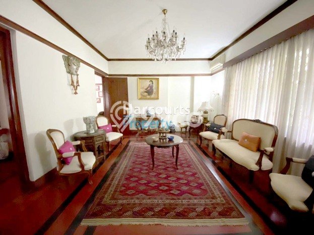 Siap Huni Hunian Elit 4 Kamar di Menteng Dekat ke Mana Pun Siap Huni Hunian Elit 4 Kamar di Menteng Dekat ke Mana Pun
