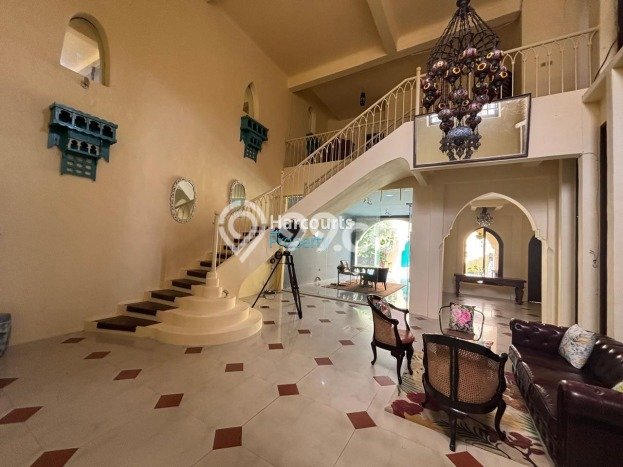 Disewakan Rumah Nyaman di Menteng Harga Rp 650 Juta/ Tahun Disewakan Rumah Nyaman di Menteng Harga Rp 650 Juta/ Tahun