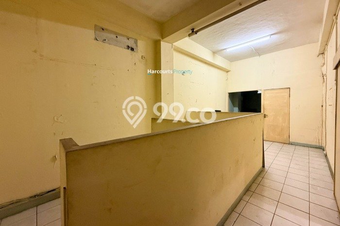 FOR SALE! Ruko di Kebayoran Baru Jakarta Selatan, LT 110m2, LB 450m2 FOR SALE! Ruko di Kebayoran Baru Jakarta Selatan, LT 110m2, LB 450m2