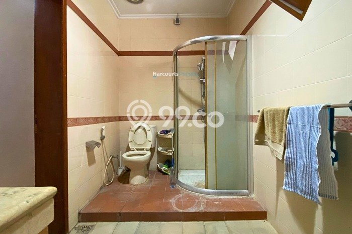 Dijual Rumah Luas Megah Dengan View Cantik di Pondok Indah, Jakarta Selatan Dijual Rumah Luas Megah Dengan View Cantik di Pondok Indah, Jakarta Selatan