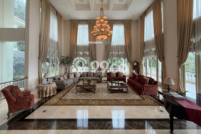 Vila Strategis di , Area 7650m2m², Akses ke berbagai kebutuhan Vila Strategis di , Area 7650m2m², Akses ke berbagai kebutuhan