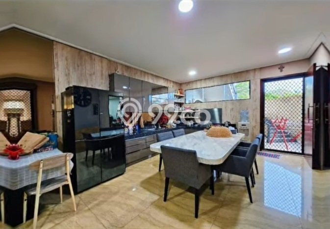 Rumah Minimalis LT 220m² Siap Huni di Kompleks Cluster Kelapa Gading, Jakarta Utara Rumah Minimalis LT 220m² Siap Huni di Kompleks Cluster Kelapa Gading, Jakarta Utara