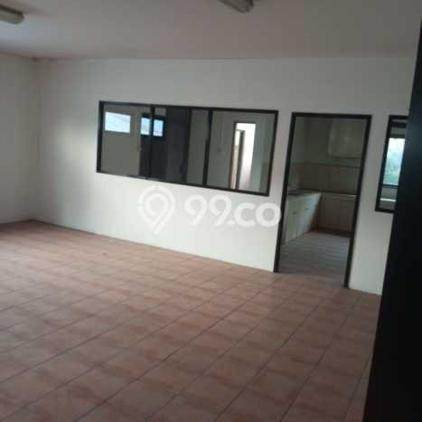 Gudang Area Bisnis di Cileungsi, Luas 1347m², Jalan Raya Gudang Area Bisnis di Cileungsi, Luas 1347m², Jalan Raya