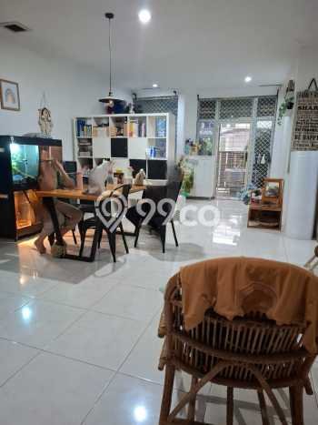 For Sale Rumah 3 Kamar Lokasi Strategis Bagus dan Strategis di Cakung For Sale Rumah 3 Kamar Lokasi Strategis Bagus dan Strategis di Cakung