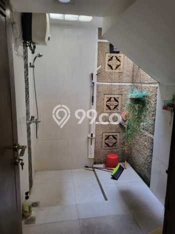 Rumah Modern Cantik 3 KT Bisa Langsung Pindah di Duren Sawit Rumah Modern Cantik 3 KT Bisa Langsung Pindah di Duren Sawit