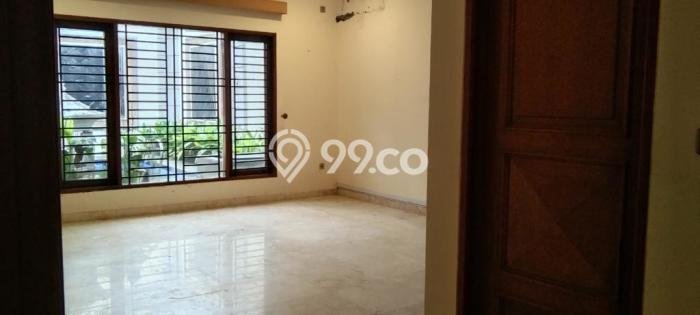 Rumah Mewah LB 750m2 Siap Pakai Desain Elegan di Kemang, Jakarta Selatan Rumah Mewah LB 750m2 Siap Pakai Desain Elegan di Kemang, Jakarta Selatan