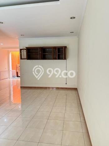Rumah Eksklusif Siap Huni LT 125m2 di Duren Sawit, Jakarta Timur Rumah Eksklusif Siap Huni LT 125m2 di Duren Sawit, Jakarta Timur