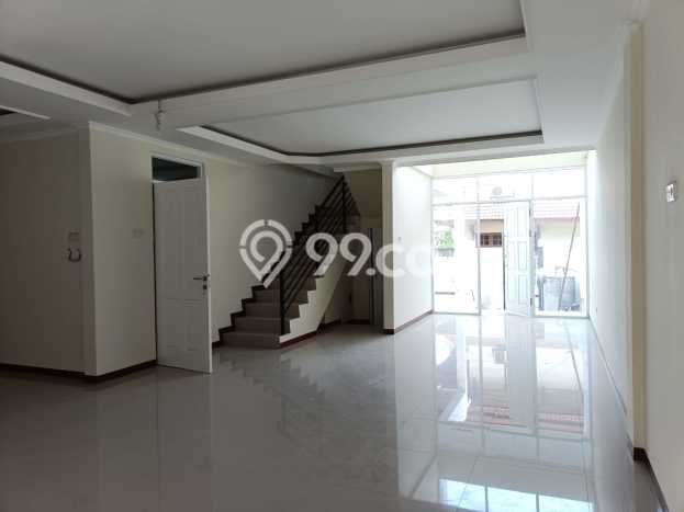 Rumah Mewah Siap Huni LT 180m2 di Kelapa Gading, Jakarta Utara Rumah Mewah Siap Huni LT 180m2 di Kelapa Gading, Jakarta Utara