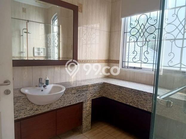 Hot Offer Hunian Mewah Ideal dan Luas di Menteng, Jakarta Pusat Hot Offer Hunian Mewah Ideal dan Luas di Menteng, Jakarta Pusat