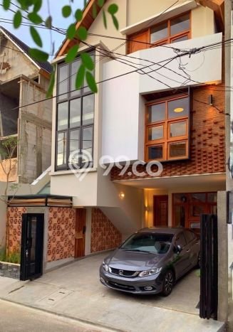 Rumah Elit LB 300m2 Siap Pakai Desain Elegan di Rawamangun, Jakarta Timur Rumah Elit LB 300m2 Siap Pakai Desain Elegan di Rawamangun, Jakarta Timur