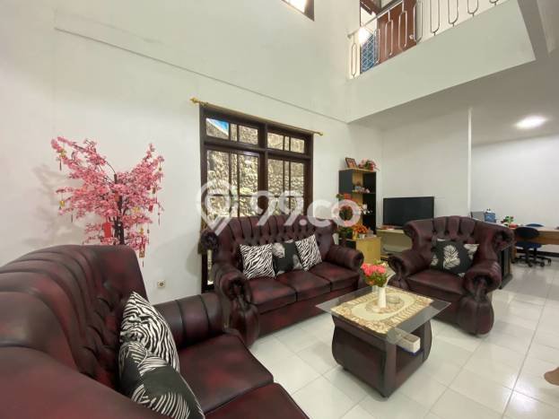 Rumah Mewah LB 325m2 Siap Pakai Desain Elegan di Sunter, Jakarta Utara Rumah Mewah LB 325m2 Siap Pakai Desain Elegan di Sunter, Jakarta Utara