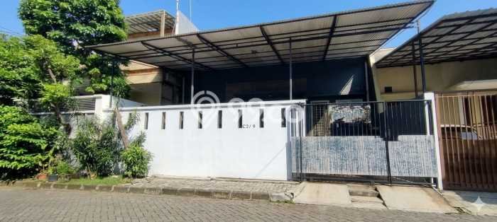 For Sale! Premium House LT 201m2 Desain Elegan di Taman Kencana For Sale! Premium House LT 201m2 Desain Elegan di Taman Kencana
