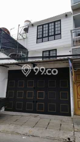 Unit Ruko Dijual di Jakarta Barat LT 82m2 & LB 200m2 Unit Ruko Dijual di Jakarta Barat LT 82m2 & LB 200m2