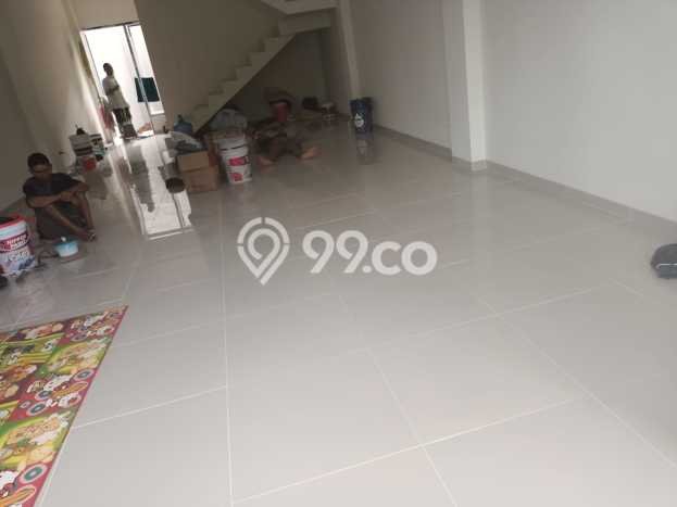 Ruko bagus disewakan di Cempaka Putih Jakarta Pusat dengan LB 504m2 harga sewa terbaik Ruko bagus disewakan di Cempaka Putih Jakarta Pusat dengan LB 504m2 harga sewa terbaik