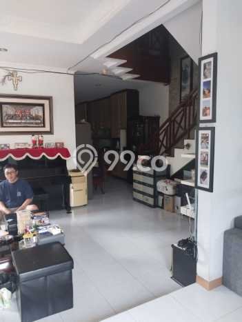 Dijual Rumah Luas Elegan Dengan View Cantik di Sunter, Jakarta Utara Dijual Rumah Luas Elegan Dengan View Cantik di Sunter, Jakarta Utara