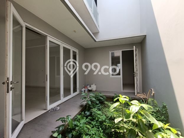For Sale! Luxury House LT 300m2 Desain Modern di BSD Delatinos For Sale! Luxury House LT 300m2 Desain Modern di BSD Delatinos