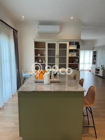 Rumah Mewah Siap Huni LT 1880m2 di Ciputat Timur, Tangerang Selatan Rumah Mewah Siap Huni LT 1880m2 di Ciputat Timur, Tangerang Selatan