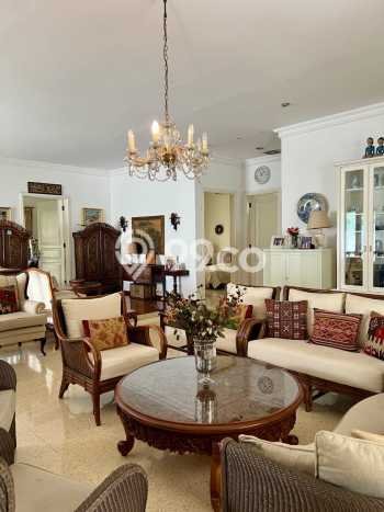 Dijual Rumah Mewah Exclusive di Kebayoran Lama, Jakarta Selatan Dijual Rumah Mewah Exclusive di Kebayoran Lama, Jakarta Selatan