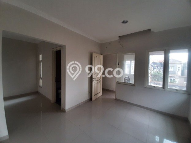 Jual Rumah Luas Megah Dengan View Eksklusif di Alam Sutera, Tangerang Jual Rumah Luas Megah Dengan View Eksklusif di Alam Sutera, Tangerang