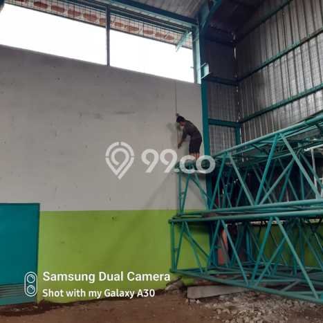 Area Ramai! Gudang Dijual di Cibitung untuk Bisnis Luas Bangunan 970m2 Area Ramai! Gudang Dijual di Cibitung untuk Bisnis Luas Bangunan 970m2