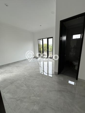 Hunian Elit LB 300m2 Siap Huni Desain Elegan di BSD Avani, Tangerang Hunian Elit LB 300m2 Siap Huni Desain Elegan di BSD Avani, Tangerang