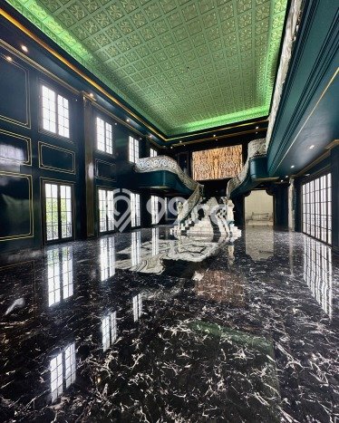 Jual Rumah Mewah Elegan Dengan View Eksklusif di Pondok Indah, Jakarta Selatan Jual Rumah Mewah Elegan Dengan View Eksklusif di Pondok Indah, Jakarta Selatan