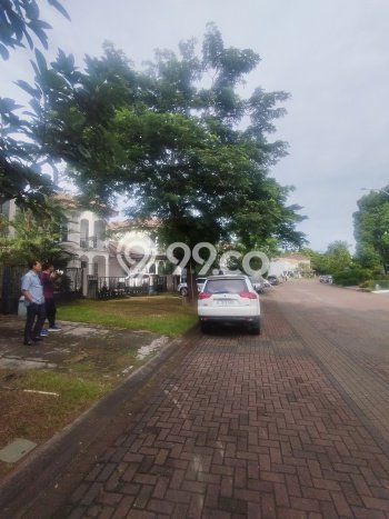 Hunian Mewah LB 400m2 Siap Huni Desain Elegan di BSD Delatinos, Tangerang Hunian Mewah LB 400m2 Siap Huni Desain Elegan di BSD Delatinos, Tangerang