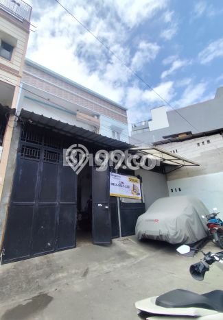 Unit Ruko Dijual di Jakarta Barat LT 105m2 & LB 195m2 Unit Ruko Dijual di Jakarta Barat LT 105m2 & LB 195m2