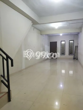 LOKASI STRATEGIS! Ruko Disewakan Kawasan Tambora, Luas 136m², Kawasan Berkembang LOKASI STRATEGIS! Ruko Disewakan Kawasan Tambora, Luas 136m², Kawasan Berkembang