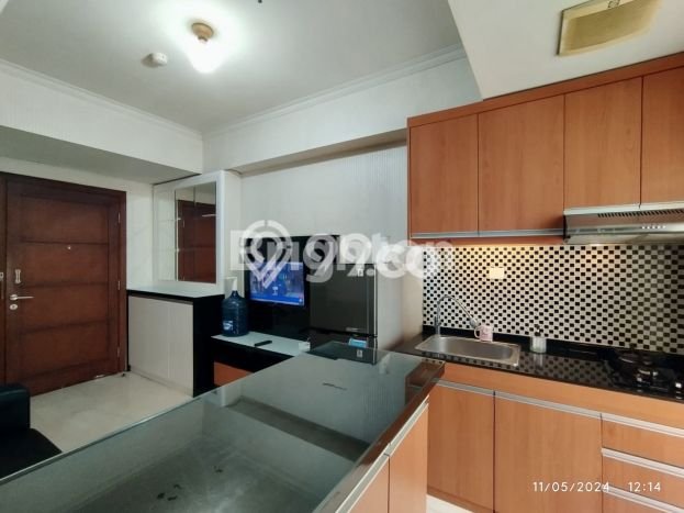 BEST DEAL! Apartemen di Central Park, 2 KT, Luas 53m², Good View BEST DEAL! Apartemen di Central Park, 2 KT, Luas 53m², Good View