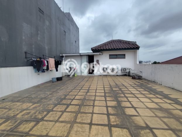 Rumah Elit Modern Tanpa Renovasi di Jelambar Jakarta Barat Rumah Elit Modern Tanpa Renovasi di Jelambar Jakarta Barat