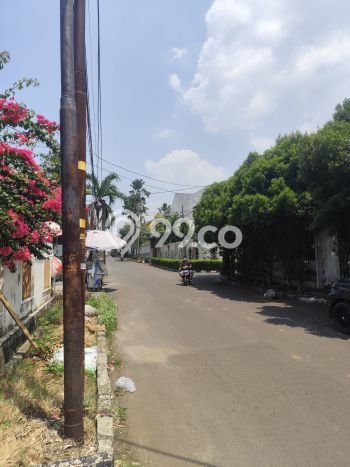 Dijual Rumah Premium dengan Fasilitas Sekitar Komplit di Kebon Jeruk, Jakarta Barat Dijual Rumah Premium dengan Fasilitas Sekitar Komplit di Kebon Jeruk, Jakarta Barat