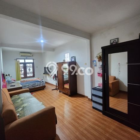 Jual Rumah Eksklusif 2 KT di Tomang, Jakarta Barat Jual Rumah Eksklusif 2 KT di Tomang, Jakarta Barat