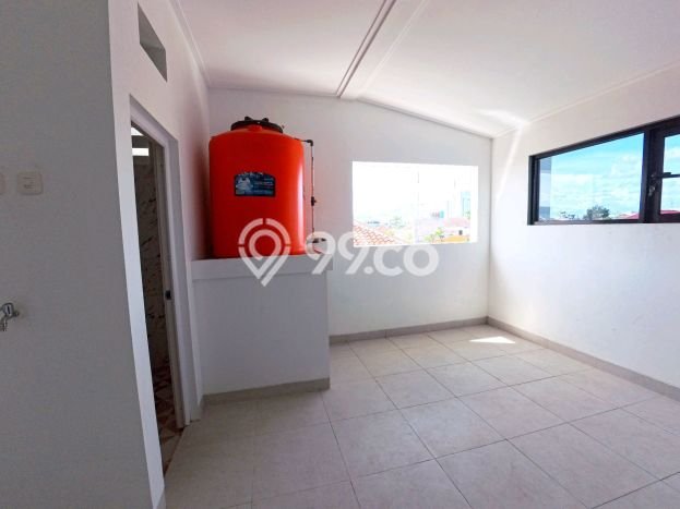 Dijual Rumah Mewah Elegan Dengan View Cantik di Duri Kepa, Jakarta Barat Dijual Rumah Mewah Elegan Dengan View Cantik di Duri Kepa, Jakarta Barat