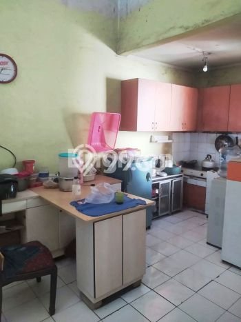 Rumah Modern 2 KT di Cikokol Tangerang Semi Furnished Rumah Modern 2 KT di Cikokol Tangerang Semi Furnished