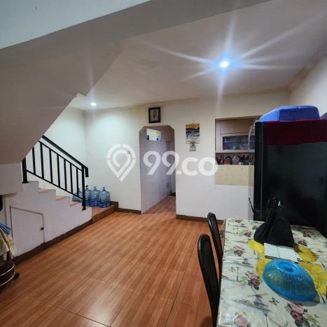 Jual Rumah Eksklusif 2 KT di Tomang, Jakarta Barat Jual Rumah Eksklusif 2 KT di Tomang, Jakarta Barat