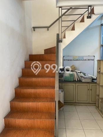 Ruko Dijual di Bandung LT 121m2 & LB 165m2 Lokasi Terbaik! Ruko Dijual di Bandung LT 121m2 & LB 165m2 Lokasi Terbaik!