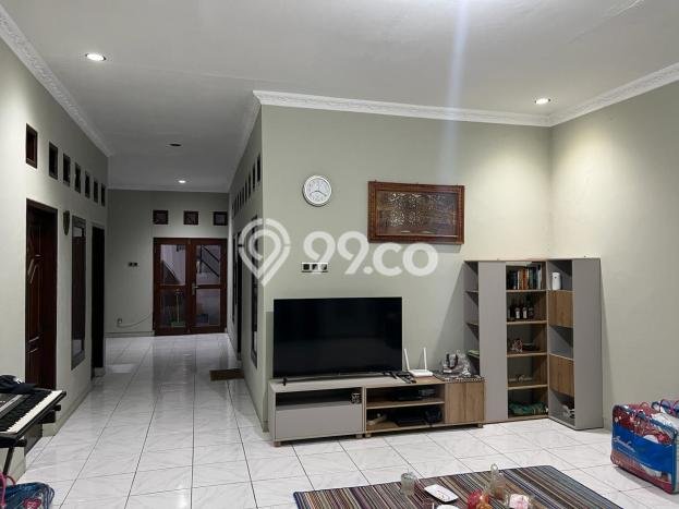 Rumah Luas Asri 2 KT Siap Pakai di Buah Batu Bandung Rumah Luas Asri 2 KT Siap Pakai di Buah Batu Bandung