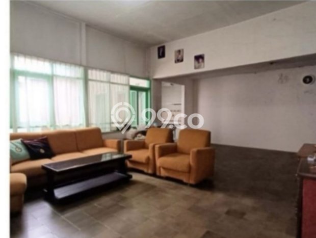 Rumah Elit LB 275m2 Siap Huni Desain Elegan di Riau, Bandung Rumah Elit LB 275m2 Siap Huni Desain Elegan di Riau, Bandung